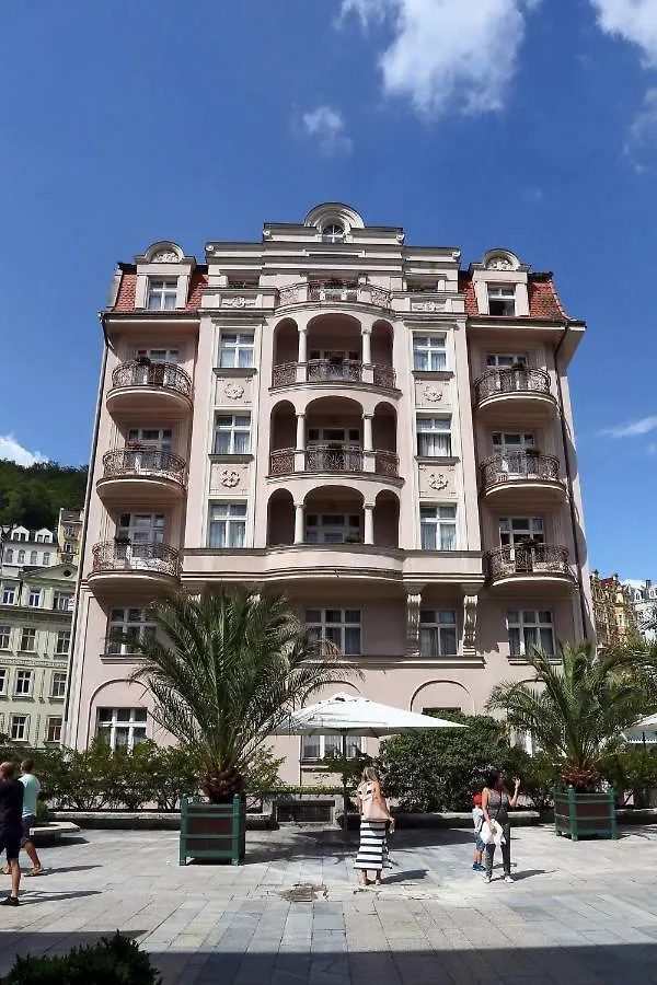Art Deco Wolker By Astoria Hotel & Medical Spa Karlovy Vary 4*,